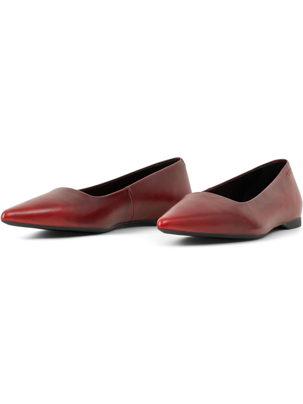 NWT Vagabond Pointed Ballet Flats in Burgundy Red Leather